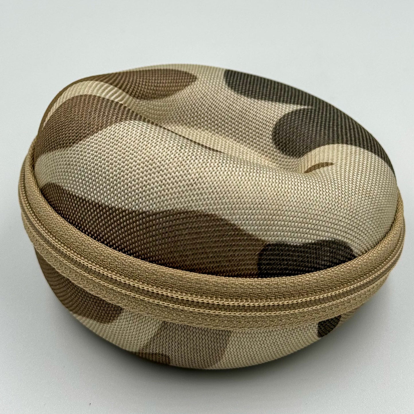 Single Watch Travel Case With Hanging Clasp