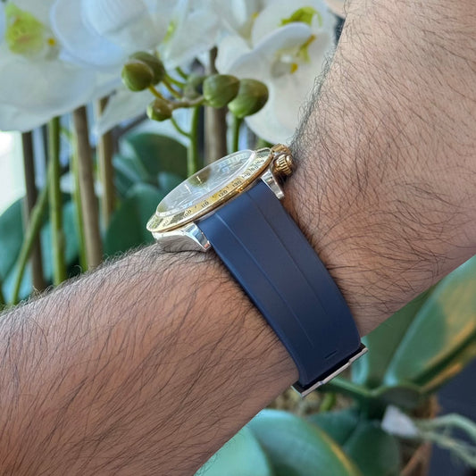 Navy Blue rubber watch strap, alternate view – Artisan Watch Co.