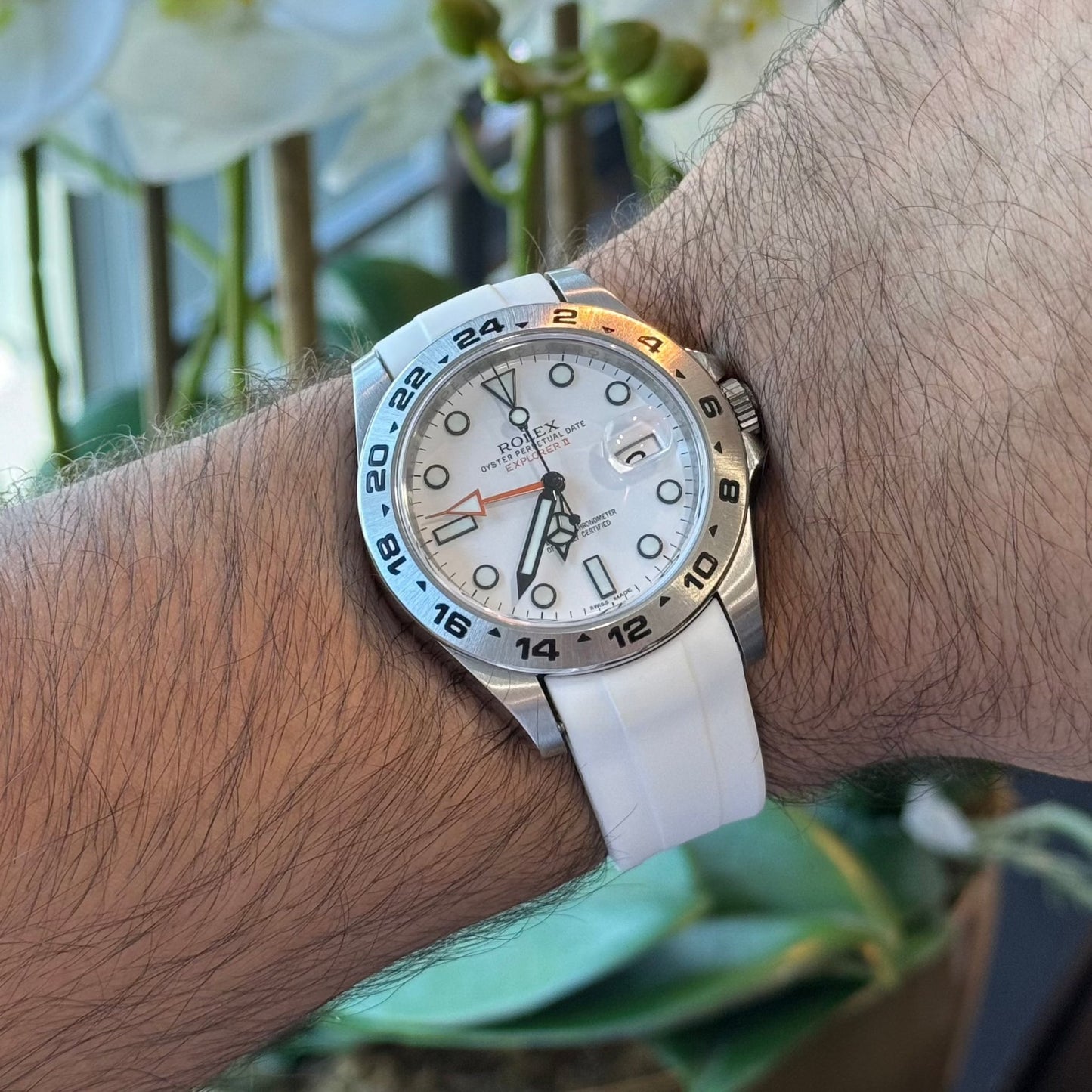 White rubber watch strap – Artisan Watch Co.